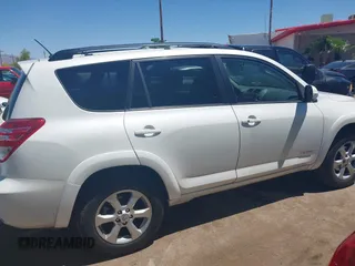 2009 Toyota RAV4 Limited с VIN 2T3ZK31V79W002107, выставлен на аукционе IAAI как лот 42087574 с пробегом 150 230 миль миль и . История ставок и продаж доступна на DreamBid. Изображение 14.