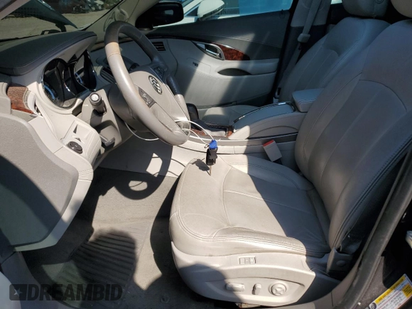 2013 Buick LaCrosse Leather with VIN 1G4GC5GR9DF176681, listed as a Copart auction lot 53617395 with 171,269 mi miles and Salvage title. Bid and sale history available at DreamBid. Image 7.