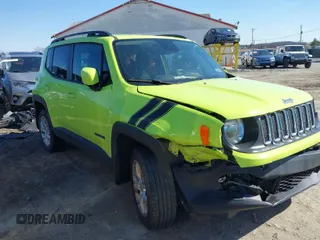 2018 Jeep Renegade Latitude with VIN ZACCJBBB0JPJ53233, listed as a IAAI auction lot 41748609 with 61,111 mi miles and . Bid and sale history available at carsss.com. Image 1.