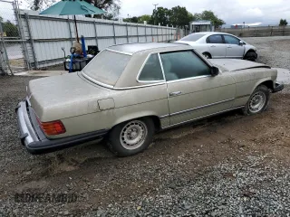 1982 Mercedes-Benz 380 with VIN WDBBA45A7CB016184, listed as a Copart auction lot 72085954 with 251,411 mi miles and Salvage Title. Bid and sale history available at carsss.com. Image 3.