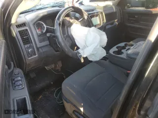 2018 Ram 2500 Tradesman with VIN 3C6UR5HL4JG329355, listed as a Copart auction lot 84515864 with 0 mi miles and Salvage Title. Bid and sale history available at carsss.com. Image 8.