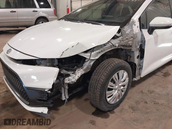 2022 Toyota Corolla SE with VIN 5YFS4MCEXNP121935, listed as a IAAI auction lot 41549770 with 47,155 mi miles and . Bid and sale history available at DreamBid. Image 6.