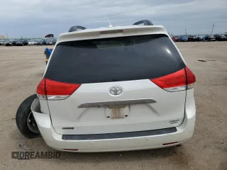 2012 Toyota Sienna XLE с VIN 5TDDK3DC8CS043732, выставлен на аукционе Copart как лот 58037885 с пробегом 234 881 миль миль и Списание • Salvage title. История ставок и продаж доступна на DreamBid. Изображение 6.