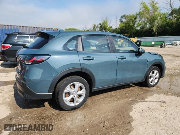 2023 Honda HR-V LX with VIN 3CZRZ2H31PM745770, listed as a Copart auction lot 62567235 with 29,420 mi miles and Salvage title. Bid and sale history available at DreamBid. Image 3.