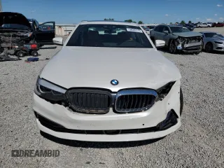 2018 BMW 5 Series 540i z VIN WBAJE5C52JWA97694, wystawiony jako Copart lot #58089145 z przebiegiem Nie podano mil oraz Szkoda całkowita • Salvage title. Historia ofert i sprzedaży dostępna na DreamBid. Obrazek 5.