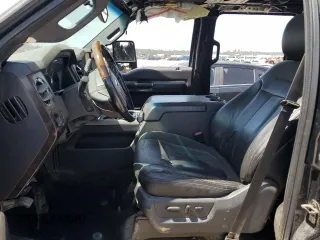 2015 Ford F-350 Lariat with VIN 1FT8W3DT1FEC78179, listed as a Copart auction lot 56387975 with 221,280 mi miles and Salvage title. Bid and sale history available at DreamBid. Image 7.