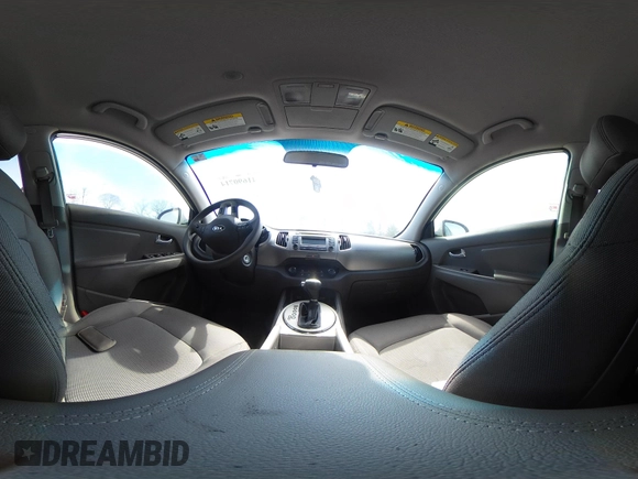 2016 Kia Sportage LX with VIN KNDPB3AC2G7823758, listed as a IAAI auction lot 41690714 with 151,687 mi miles. Bid and sale history available at carsss.com. Image 18.