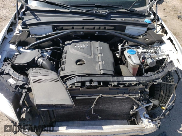 2014 Audi Q5 Premium Plus with VIN WA1LFAFPXEA057288, listed as a Copart auction lot 52636095 with 133,401 mi miles and Salvage Title. Bid and sale history available at carsss.com. Image 12.
