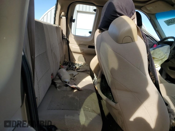 2002 Ford F-150 XL with VIN 1FTRX17262NC01116, listed as a Copart auction lot 80326534 with 0 mi miles and Salvage Title. Bid and sale history available at carsss.com. Image 10.