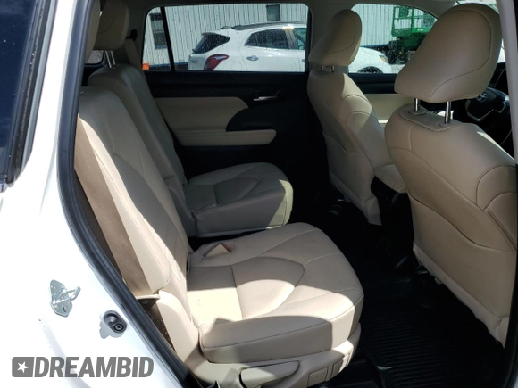 2023 Toyota Highlander L z VIN 5TDKDRAH7PS519415, wystawiony jako Copart lot #52688075 z przebiegiem 24 022 mil mil oraz Szkoda całkowita • Salvage title. Historia ofert i sprzedaży dostępna na DreamBid. Obrazek 11.