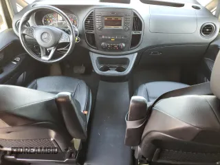 2019 Mercedes-Benz Metris Passenger with VIN WD4PG2EE2K3525451, listed as a Copart auction lot 62157035 with 104,037 mi miles and Clean title. Bid and sale history available at DreamBid. Image 8.