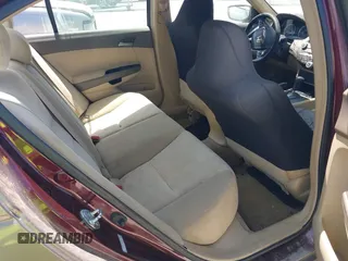 2008 Honda Accord LX z VIN 1HGCP26338A136734, wystawiony jako IAAI lot #42169515 z przebiegiem 358 037 mil mil oraz . Historia ofert i sprzedaży dostępna na DreamBid. Obrazek 8.