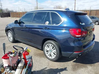 2016 BMW X5 xDrive35i z VIN 5UXKR0C54G0P19251, wystawiony jako IAAI lot #41724798 z przebiegiem 87 824 mil mil oraz . Historia ofert i sprzedaży dostępna na DreamBid. Obrazek 3.