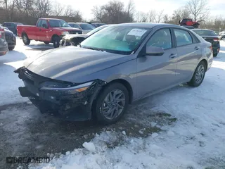 2024 Hyundai Elantra Essential with VIN KMHLM4DG8RU661485, listed as a IAAI auction lot 41355932 with 21,362 mi miles. Bid and sale history available at carsss.com. Image 20.
