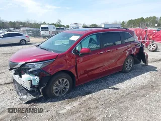 2025 Toyota Sienna XLE with VIN 5TDYRKEC7SS236507, listed as a IAAI auction lot 41635251 with 2,422 mi miles and . Bid and sale history available at DreamBid. Image 2.