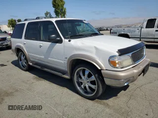 2000 Ford Explorer Eddie Bauer с VIN 1FMDU84P2YZB86557, выставлен на аукционе Copart как лот 59590365 с пробегом 140 872 миль миль и Списание • Salvage title. История ставок и продаж доступна на DreamBid. Изображение 4.