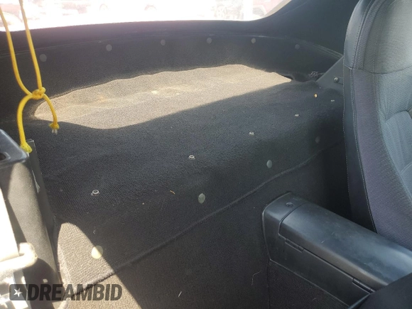 1993 Mazda MX-5 Miata z VIN JM1NA3511P0406871, wystawiony jako Copart lot #62239125 z przebiegiem 217 379 mil mil oraz Szkoda całkowita • Salvage title. Historia ofert i sprzedaży dostępna na DreamBid. Obrazek 10.