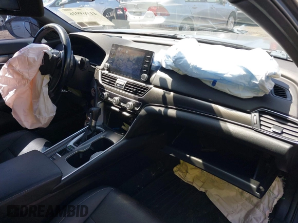 2019 Honda Accord Sport with VIN 1HGCV1F33KA135767, listed as a IAAI auction lot 41969916 with 65,302 mi miles and . Bid and sale history available at carsss.com. Image 5.