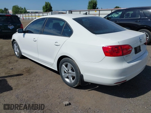 2012 Volkswagen Jetta TDI w/Premium & Nav with VIN 3VWLL7AJXCM426846, listed as a IAAI auction lot 42492125 with 127,342 mi miles and . Bid and sale history available at DreamBid. Image 3.