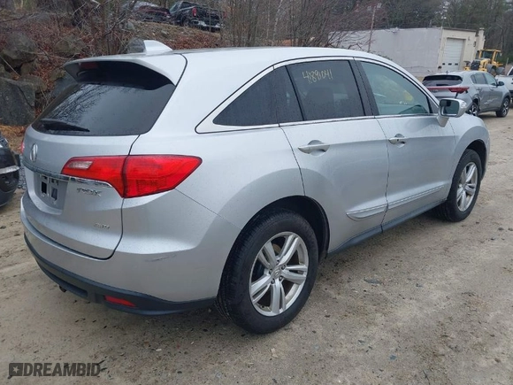 2015 Acura RDX Tech Pkg with VIN 5J8TB4H57FL008734, listed as a IAAI auction lot 41891041 with 127,156 mi miles. Bid and sale history available at carsss.com. Image 4.