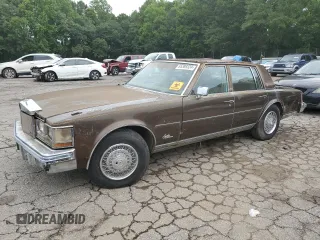 1976 Cadillac Seville z VIN 6S69R6Q491846, wystawiony jako Copart lot #65389324 z przebiegiem 99 290 mil mil oraz Szkody całkowita. Historia ofert i sprzedaży dostępna na DreamBid. Obrazek 1.