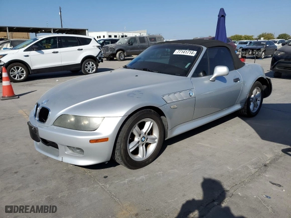 2001 BMW Z3 2.5i with VIN WBACN33431LK45838, listed as a Copart auction lot 77141714 with 113,754 mi miles and Salvage Title. Bid and sale history available at carsss.com. Image 1.