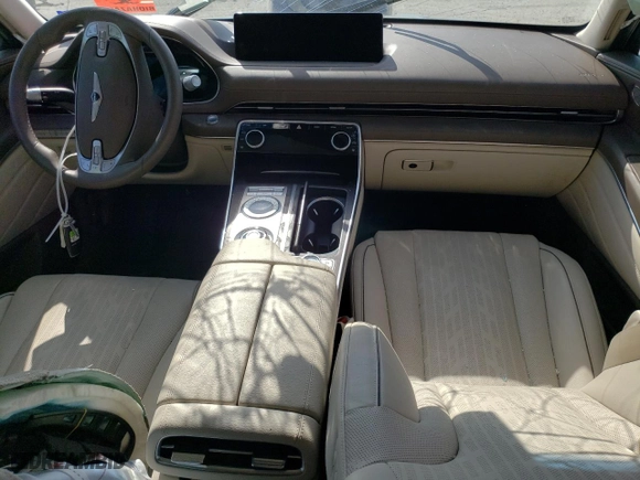 2022 Genesis GV80 with VIN KMUHBDSBXNU082397, listed as a Copart auction lot 78916714 with 26,348 mi miles and Salvage Title. Bid and sale history available at carsss.com. Image 8.