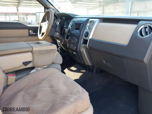 2013 Ford F-150 XL with VIN 1FTFW1CF8DFA34950, listed as a IAAI auction lot 41842807 with 103,073 mi miles. Bid and sale history available at carsss.com. Image 5.
