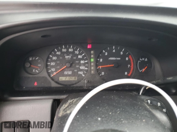 2000 Nissan Frontier XE z VIN 1N6DD21S7YC374033, wystawiony jako Copart lot #44978525 z przebiegiem 213 418 mil mil oraz Szkoda całkowita • Salvage title. Historia ofert i sprzedaży dostępna na DreamBid. Obrazek 9.