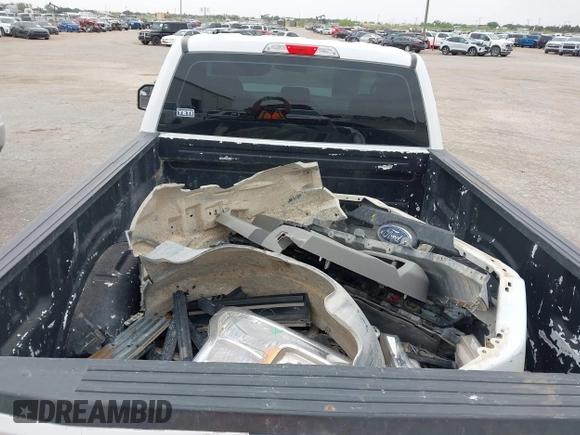 2018 Ford F-150 XL with VIN 1FTMF1CB6JKF34886, listed as a IAAI auction lot 42057393 with 129,936 mi miles and . Bid and sale history available at DreamBid. Image 12.