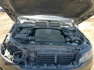 2019 Land Rover Range Rover Sport SE with VIN SALWG2RV7KA848723, listed as a Copart auction lot 70129765 with 77,156 mi miles and Salvage title. Bid and sale history available at DreamBid. Image 14.