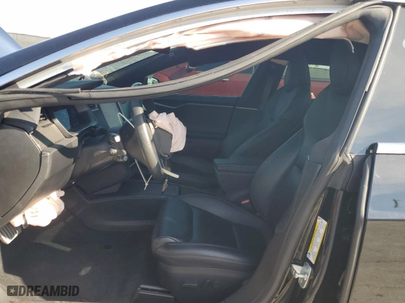 2020 Tesla Model S Performance with VIN 5YJSA1E49LF398581, listed as a Copart auction lot 50723735 with 28,534 mi miles and Salvage Title. Bid and sale history available at carsss.com. Image 7.