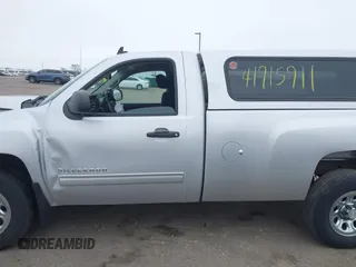 2012 Chevrolet Silverado 1500 LT with VIN 1GCNKSE04CZ182287, listed as a IAAI auction lot 41915911 with 125,217 mi miles. Bid and sale history available at carsss.com. Image 14.