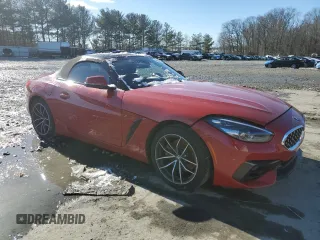 2021 BMW Z4 sDrive30i with VIN WBAHF3C05MWX36897, listed as a Copart auction lot 42633724 with 21,141 mi miles. Bid and sale history available at carsss.com. Image 4.