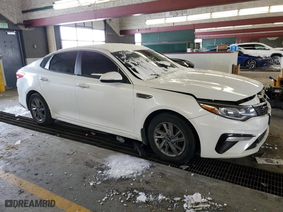 2020 Kia Optima LX with VIN 5XXGT4L39LG419227, listed as a Copart auction lot 45553685 with 103,730 mi miles and Salvage Title. Bid and sale history available at carsss.com. Image 4.