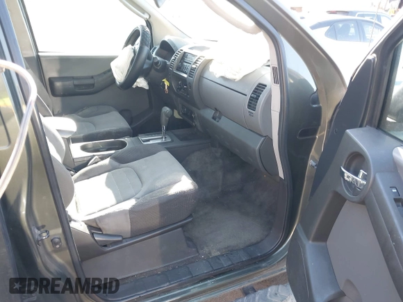 2005 Nissan Xterra SE с VIN 5N1AN08W05C606656, выставлен на аукционе IAAI как лот 41380486 с пробегом 211 340 миль миль и . История ставок и продаж доступна на DreamBid. Изображение 5.