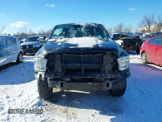 2018 Ram 1500 Express with VIN 1C6RR7FG4JS260831, listed as a IAAI auction lot 41294871 with 71,097 mi miles. Bid and sale history available at carsss.com. Image 13.