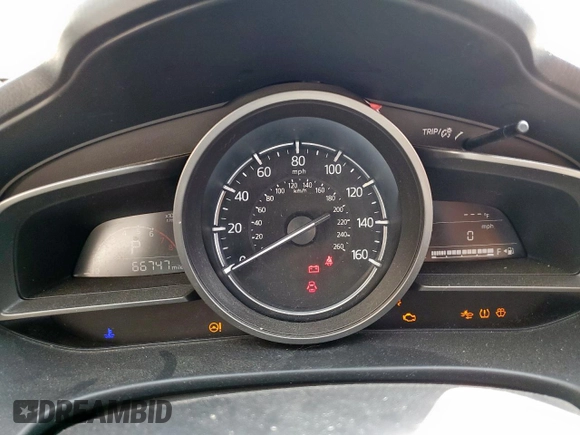 2018 Mazda 3 Touring z VIN 3MZBN1V35JM238103, wystawiony jako Copart lot #56770875 z przebiegiem 66 747 mil mil oraz Szkoda całkowita • Salvage title. Historia ofert i sprzedaży dostępna na DreamBid. Obrazek 9.