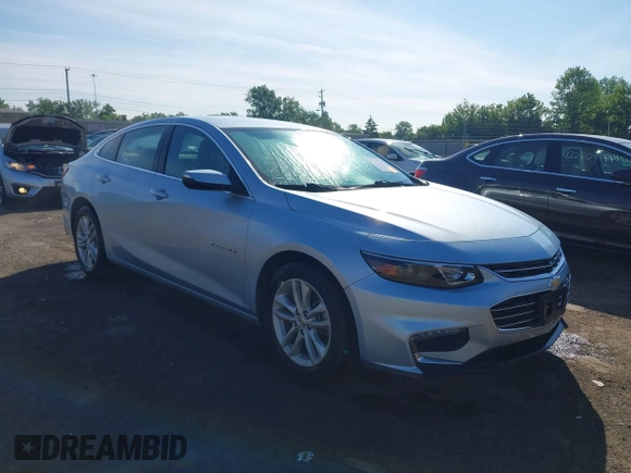 2018 Chevrolet Malibu LT z VIN 1G1ZD5ST4JF225982, wystawiony jako IAAI lot #42290615 z przebiegiem 122 483 mil mil oraz . Historia ofert i sprzedaży dostępna na DreamBid. Obrazek 1.