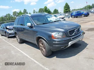 2013 Volvo XC90 Premier Plus with VIN YV4952CYXD1657584, listed as a IAAI auction lot 39643223 with 108,202 mi miles. Bid and sale history available at carsss.com. Image 1.