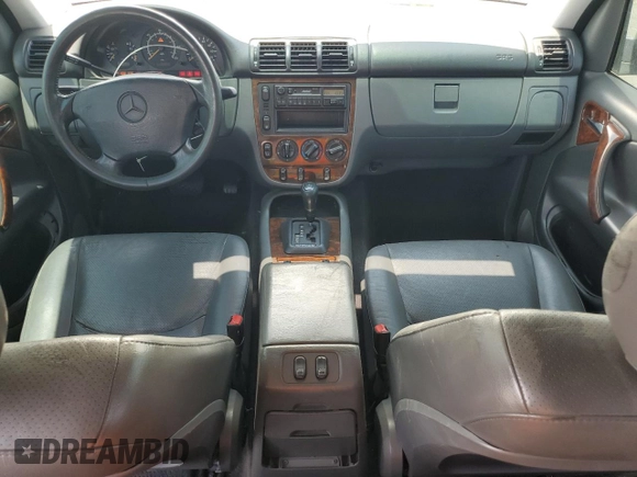 1998 Mercedes-Benz M 320/430/500 с VIN 4JGAB54E5WA043295, выставлен на аукционе Copart как лот 59549835 с пробегом 163 689 миль миль и Списание • Salvage title. История ставок и продаж доступна на DreamBid. Изображение 8.