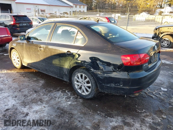 2013 Volkswagen Jetta Sedan SE with VIN 3VWDP7AJ6DM362153, listed as a IAAI auction lot 41534811 with 103,836 mi miles. Bid and sale history available at carsss.com. Image 3.