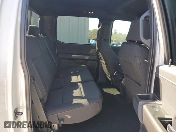 2024 Ford F-150 XLT with VIN 1FTFW3L55RFA53143, listed as a Copart auction lot 47960675 with 6,847 mi miles and Salvage Title. Bid and sale history available at carsss.com. Image 10.
