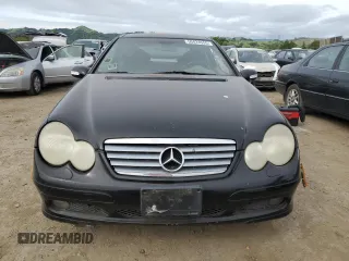 2002 Mercedes-Benz C 230/260/280/320 with VIN WDBRN47JX2A221454, listed as a Copart auction lot 50424555 with 106,228 mi miles and Salvage Title. Bid and sale history available at DreamBid. Image 5.
