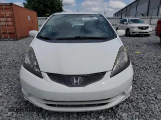 2013 Honda Fit with VIN JHMGE8H35DC005128, listed as a Copart auction lot 52375995 with 163,172 mi miles and Non Repairable. Bid and sale history available at carsss.com. Image 5.