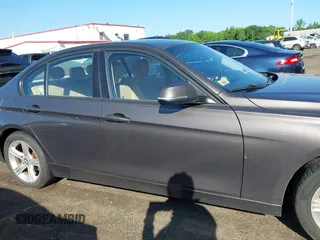 2014 BMW 3 Series 328i xDrive with VIN WBA3B5C53EP543978, listed as a IAAI auction lot 42538498 with 194,826 mi miles and . Bid and sale history available at DreamBid. Image 13.