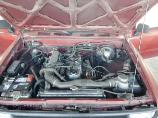 1991 Toyota Pickup с VIN JT4RN81A8M0064727, выставлен на аукционе Copart как лот 61271465 с пробегом 226 758 миль миль и Списание • Salvage title. История ставок и продаж доступна на DreamBid. Изображение 11.