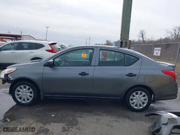 2017 Nissan Versa Sedan SV with VIN 3N1CN7AP4HL895626, listed as a IAAI auction lot 41542244 with 115,687 mi miles. Bid and sale history available at carsss.com. Image 15.