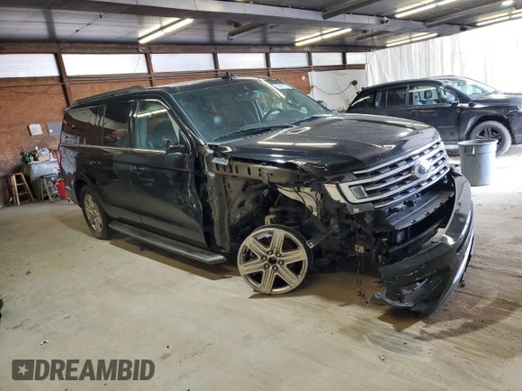 2019 Ford Expedition Max XLT z VIN 1FMJK1JTXKEA75691, wystawiony jako Copart lot #56867525 z przebiegiem 104 005 mil mil oraz Szkoda całkowita • Salvage title. Historia ofert i sprzedaży dostępna na DreamBid. Obrazek 4.