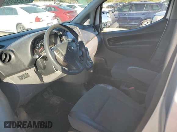 2018 Nissan NV200 S z VIN 3N6CM0KN7JK704620, wystawiony jako Copart lot #74920384 z przebiegiem 225 431 mil mil oraz Szkoda całkowita • Salvage title. Historia ofert i sprzedaży dostępna na DreamBid. Obrazek 8.